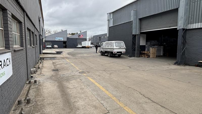 To Let commercial Property for Rent in Elsies River Industrial Western Cape